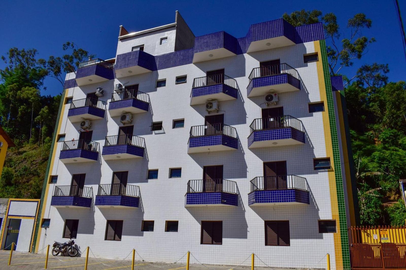 Apartamento E Flats Da Taty Toninhas - *